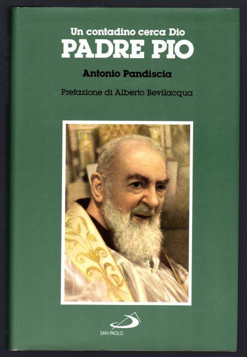 Copertina di Un contadino cerca Dio Padre Pio