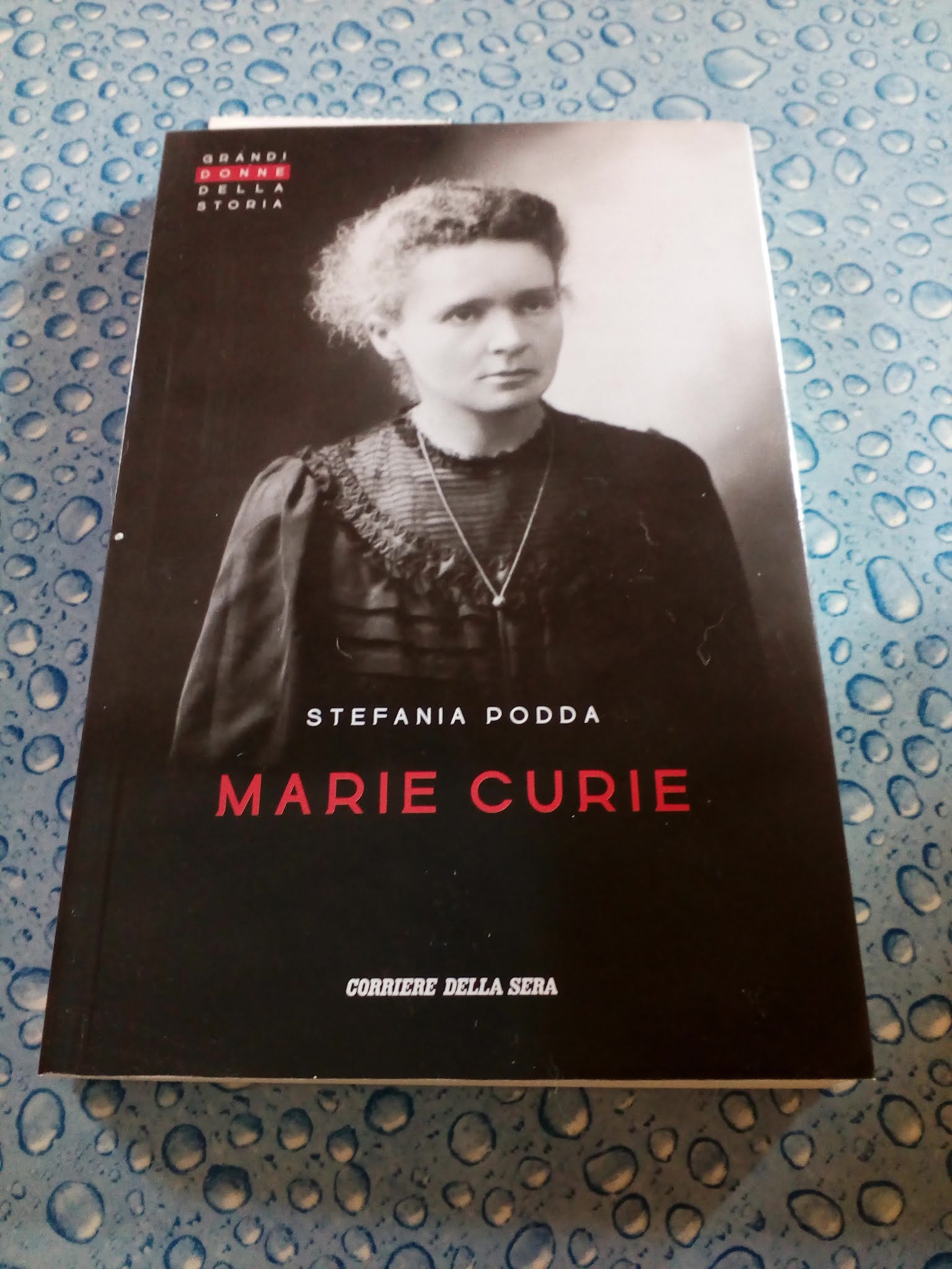 Copertina di Marie Curie